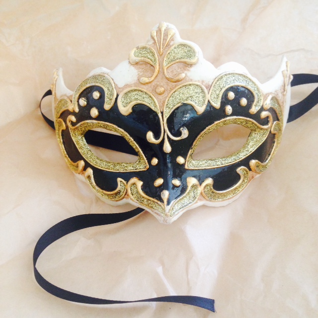 Mask from La Bauta.